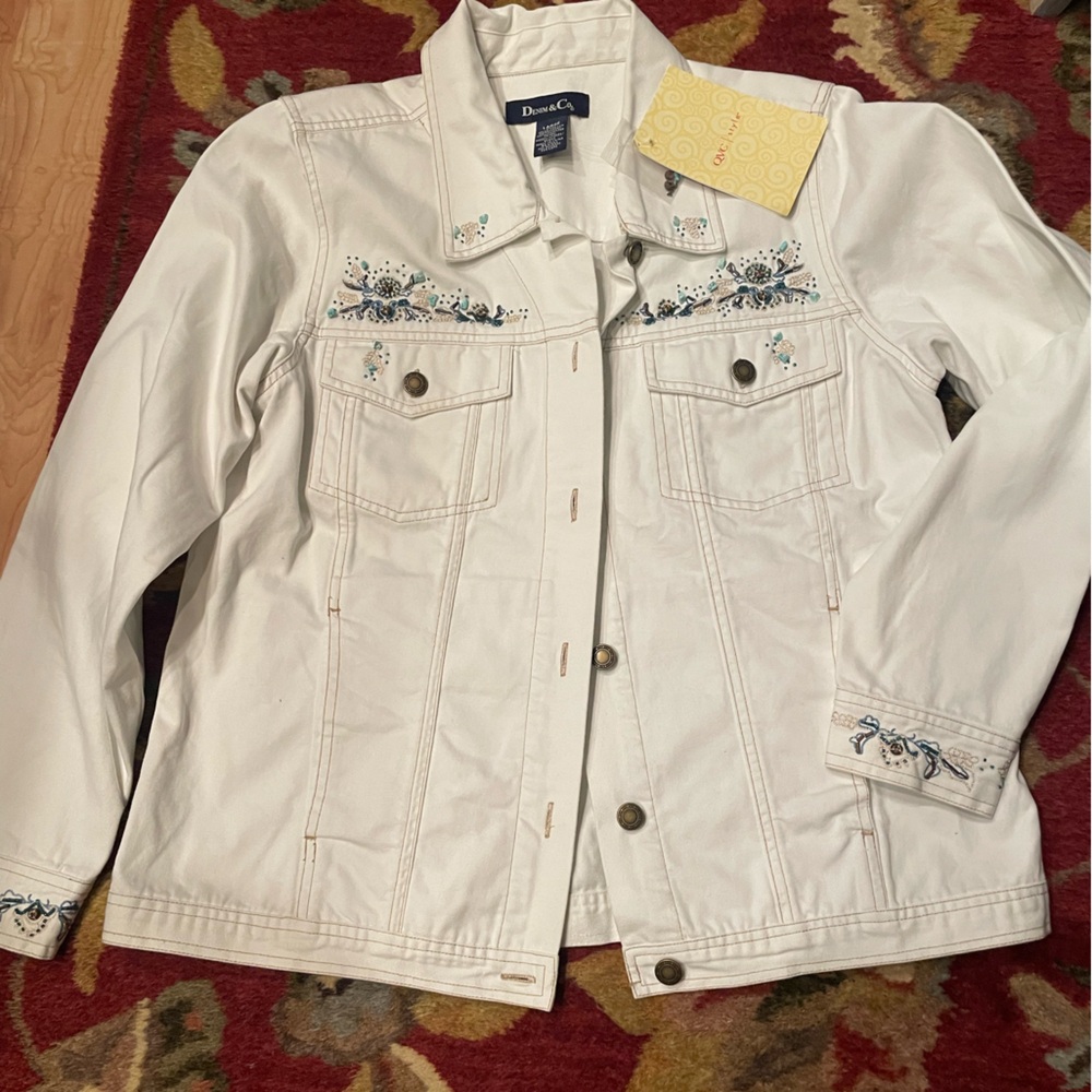 Denim&Co Elegant White Embroidered Jean Jacket